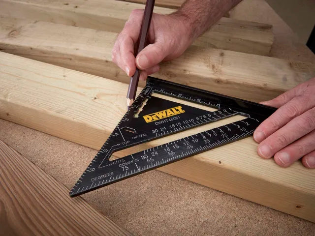 Dewalt Speed Square 175mm (7in)